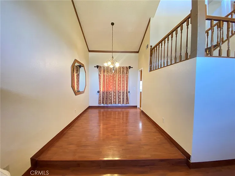 12044 Champlain St — Photo 5