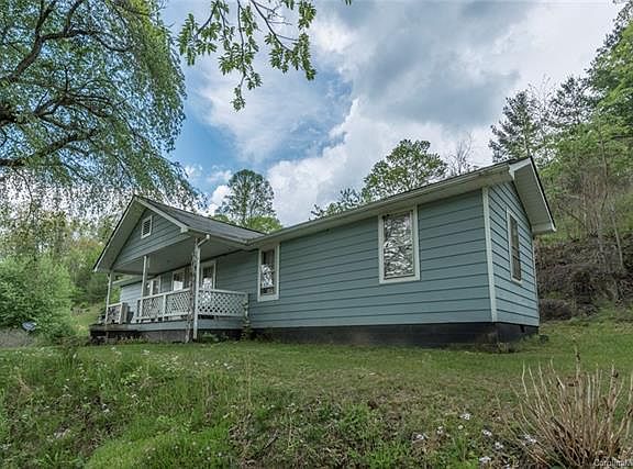 5th image of 1651 Bakers Creek Rd