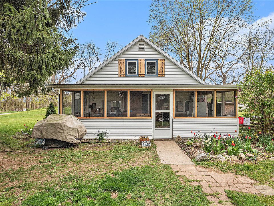 8713 Deans Hill Rd, Berrien Center, MI 49102 Zillow