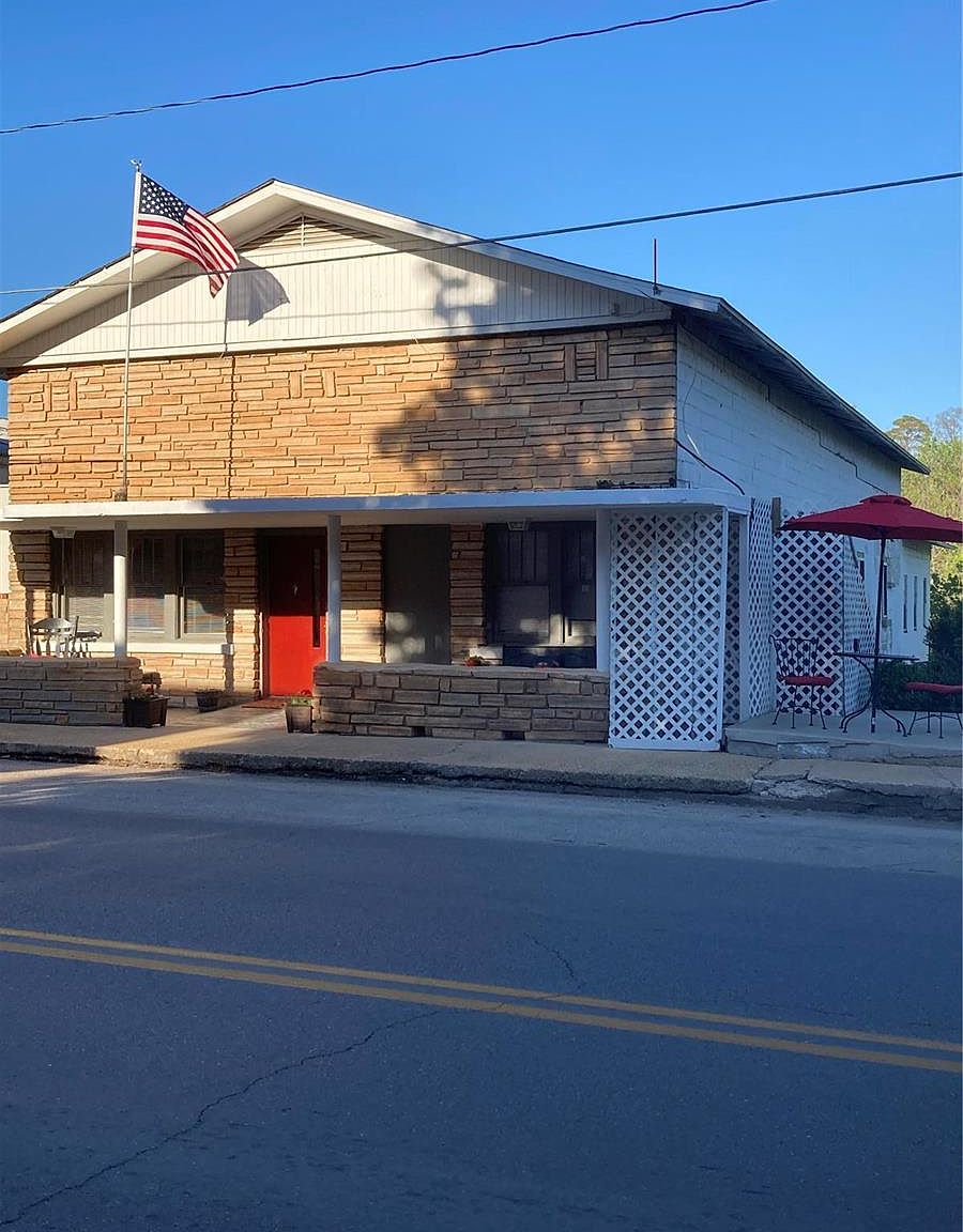 18442 Main St, Eminence, MO 65466 Zillow