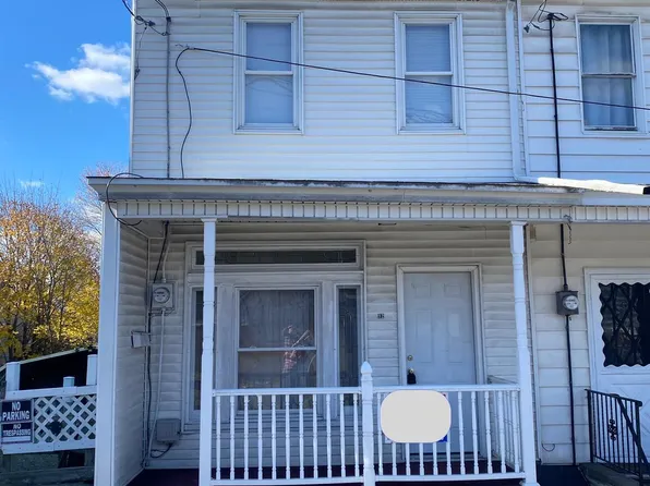 32 S Catherine St, Shenandoah, PA 17976