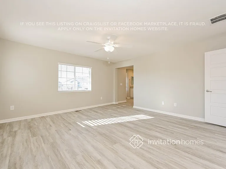 24427 E Montana Ave — Photo 10