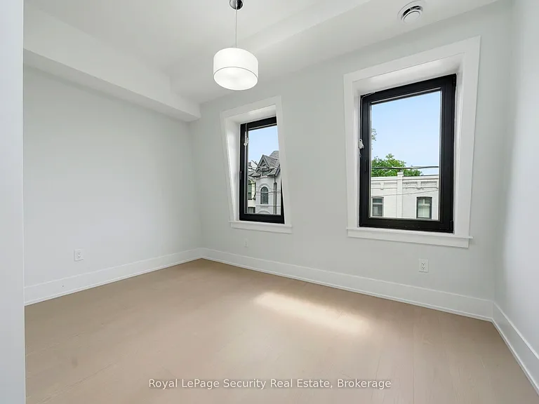 21 Belmont St #2 — Photo 9