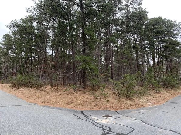 110 Harding Drive, Wellfleet, MA 02667