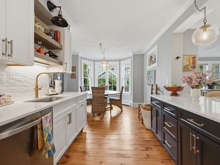 37 Marlboro St #37 — Photo 17