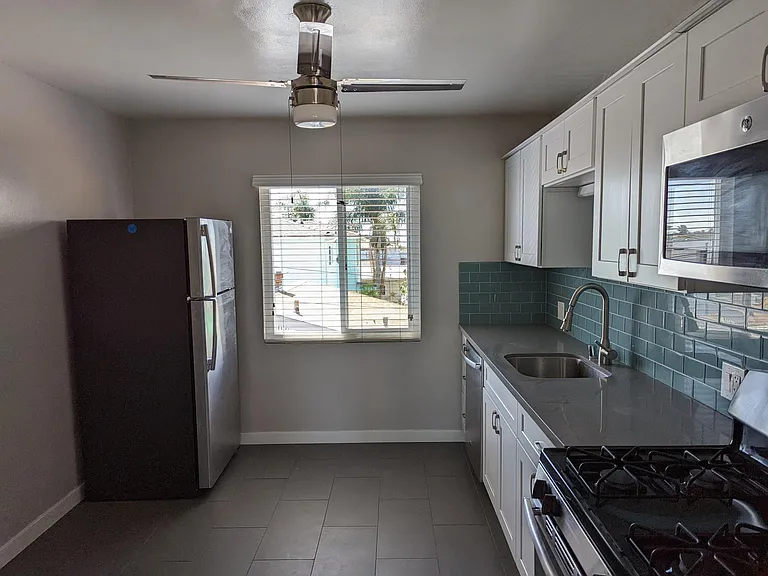 Kitchen -2