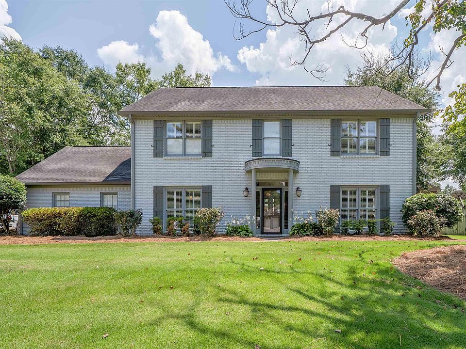 1st image of 837 Belle Meade Dr