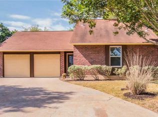 6709 Clubway Ln, Austin, TX 78745