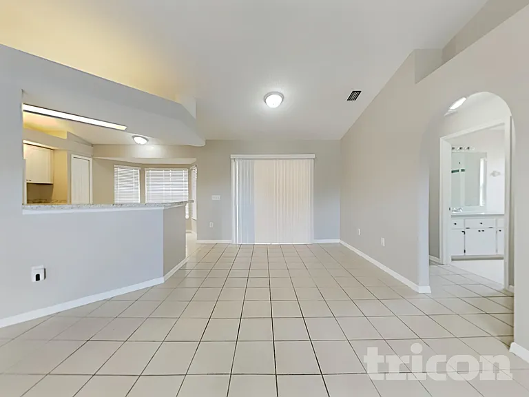 10499 Little St — Photo 4