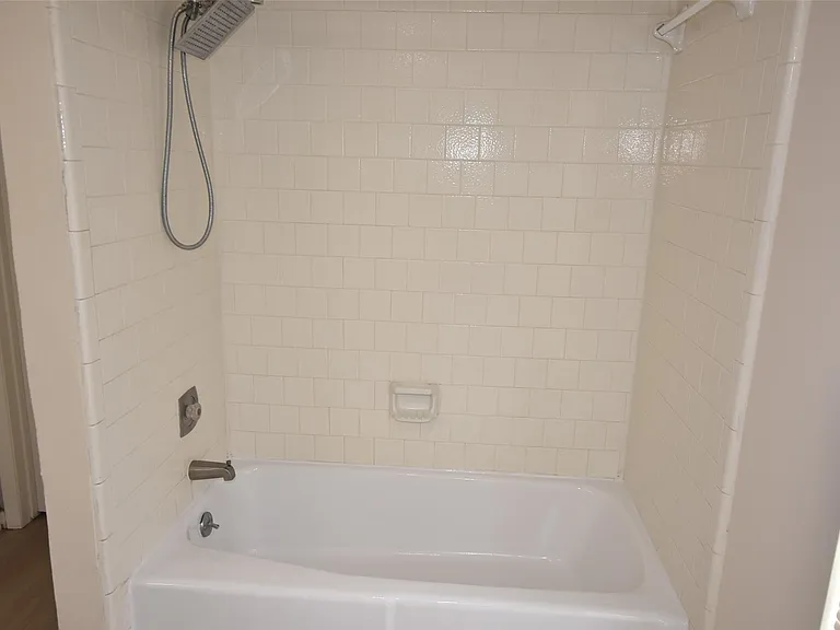 14410 Muirfield Ln — Photo 45