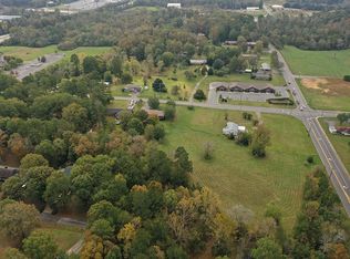 1206 Dews Pond Rd NE, Calhoun, GA 30701