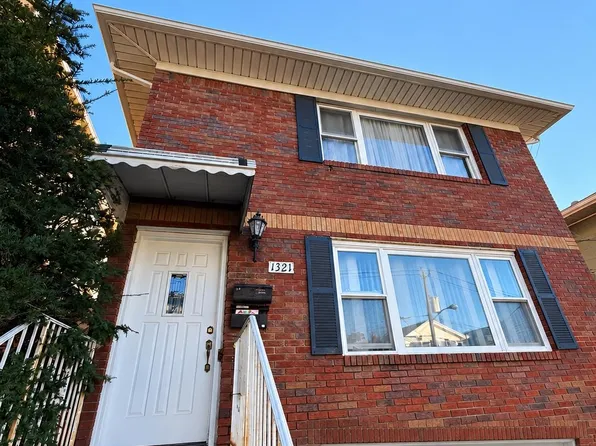 1321 46th St, North Bergen, NJ 07047