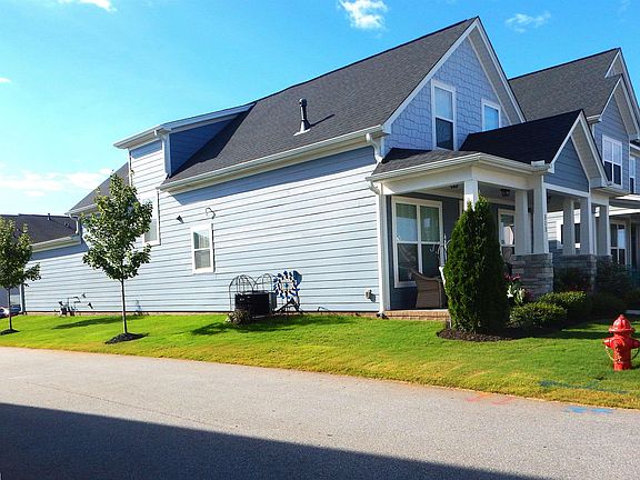 4th image of 313 Daystrom Dr