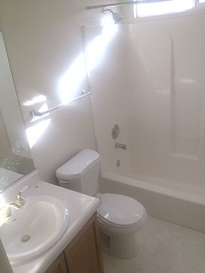 5th image of 512 Sugarloaf Dr