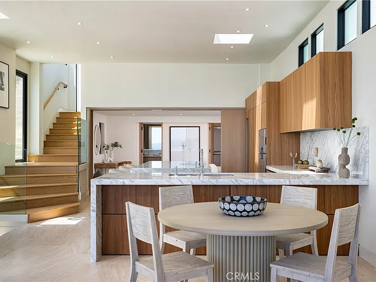 31899 Circle Dr — Photo 15