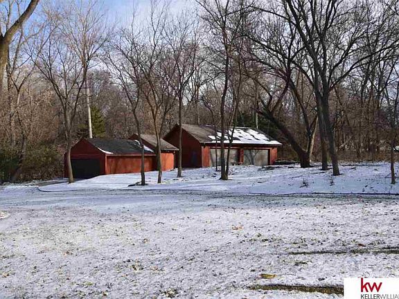 2nd image of 255 Skyline Dr