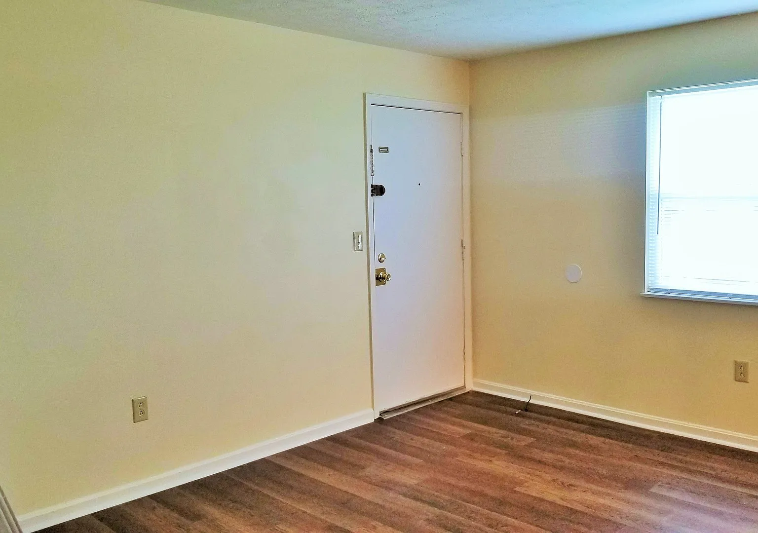 3212springfielddr — Photo 3
