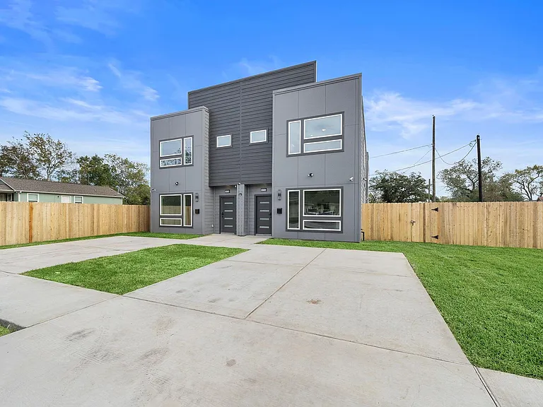3507 Wilmington St #A — Photo 4