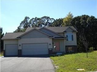 26164 24th St W, Zimmerman, MN 55398