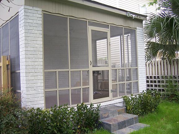 Rear Screened Porch