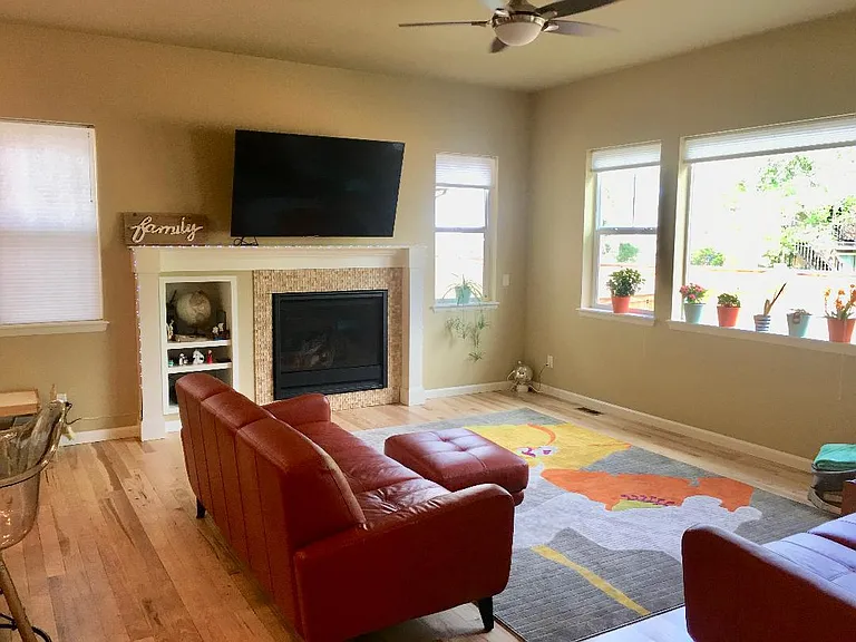 2626 Geranium Ln — Photo 6