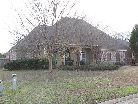 2nd image of 132 Pinehurst Dr