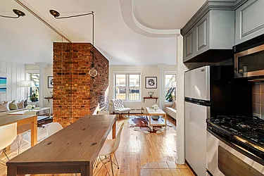 Sold by Nest Seekers International