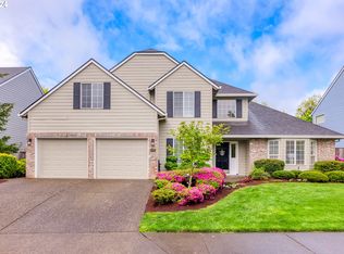28787 SW Crestwood Dr, Wilsonville, OR 97070