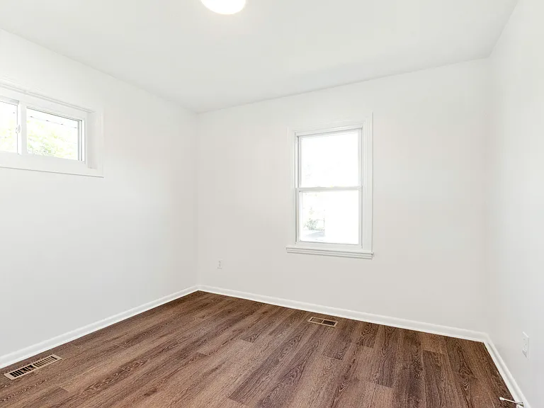 2857 Woodgrove Dr — Photo 20