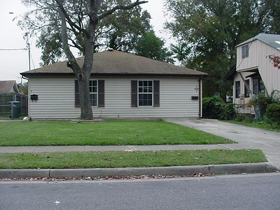 2nd image of 9322 Chelsea Ave #A