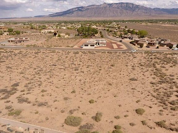 3rd image of 4 Don Julio Rd