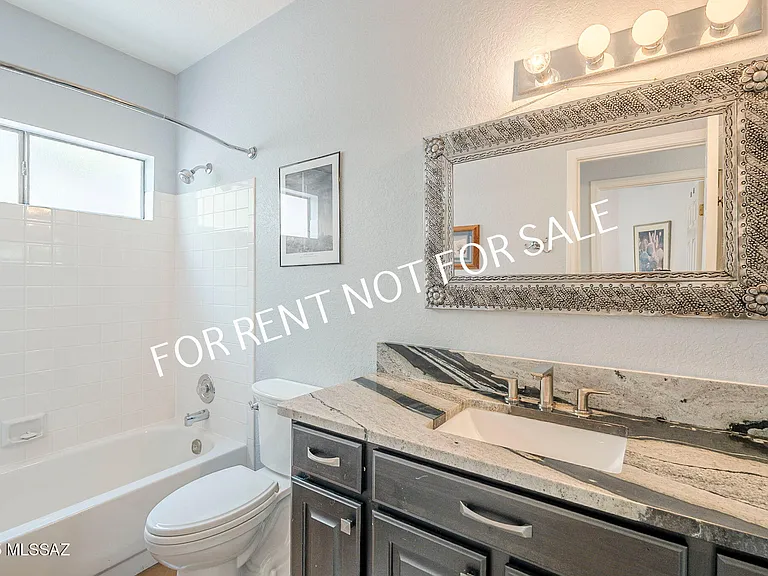 4950 N Valle — Photo 42