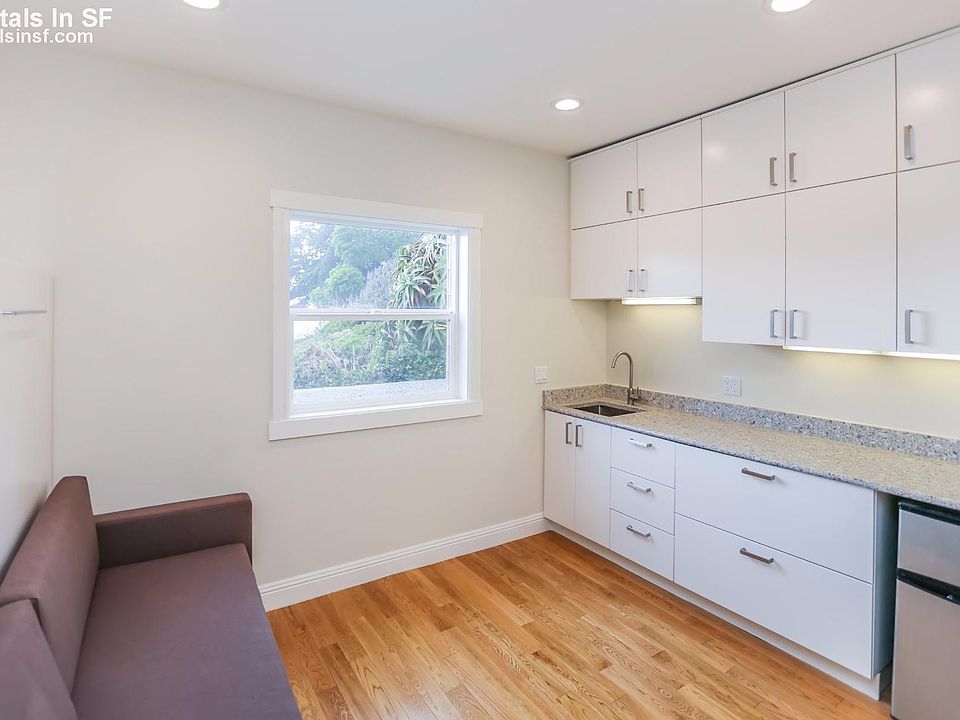 1st image of 4740 Balboa St APT 205