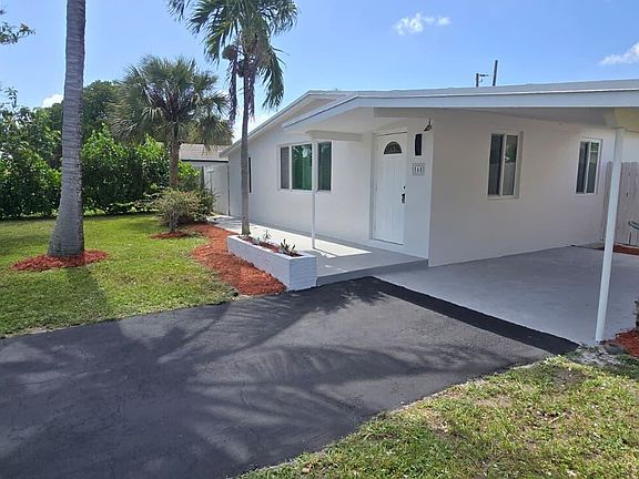 2nd image of 160 NE 60TH Street