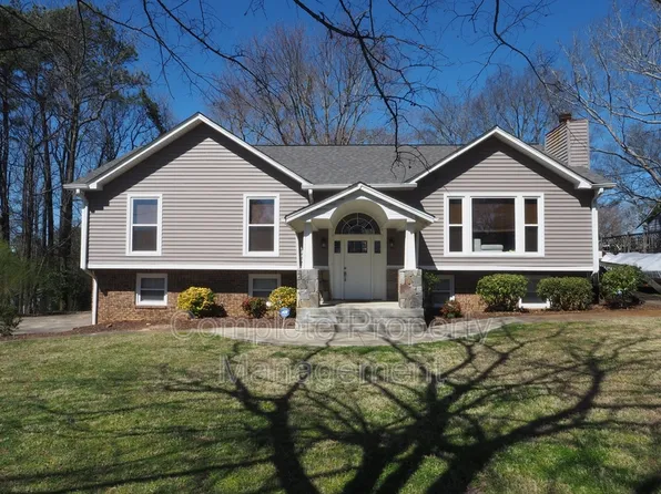 604 Farr Cir, Birmingham, AL 35226