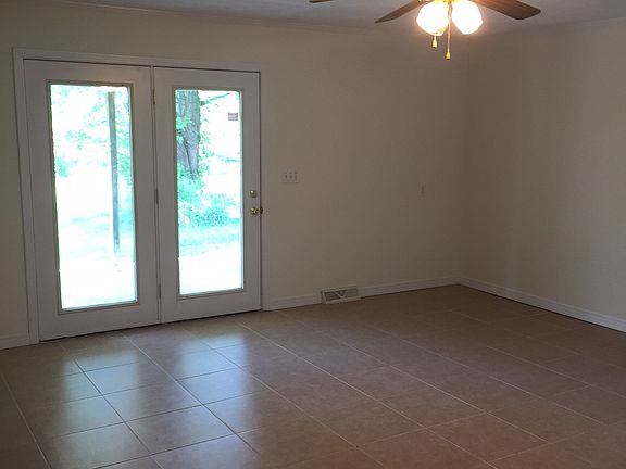 4th image of 175 Virginia St