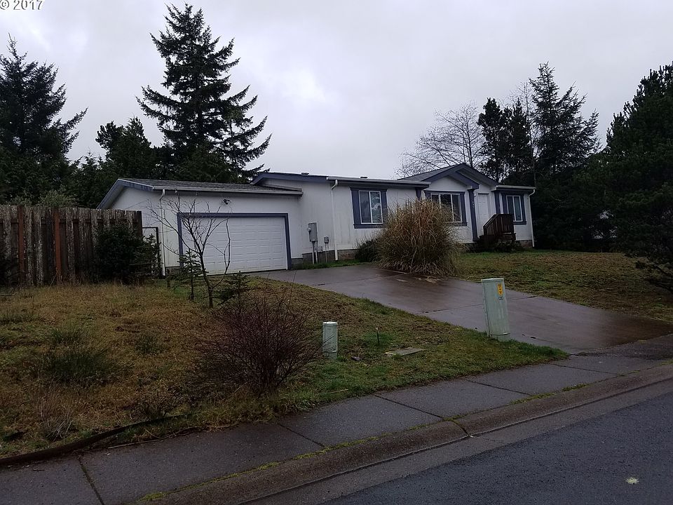 1st image of 485 SW Double Eagle Dr