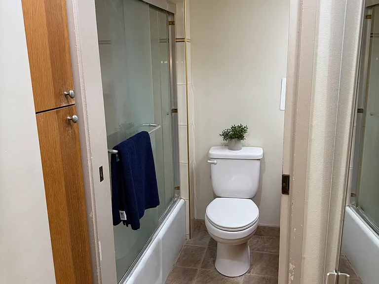 1560 Kanunu St #805 — Photo 5