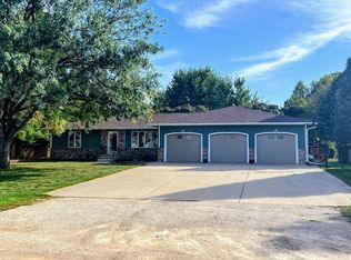 10 E 25th St, Spencer, IA 51301