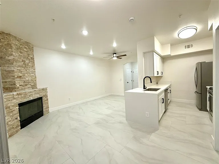 7167 S Durango Dr #106 — Photo 6