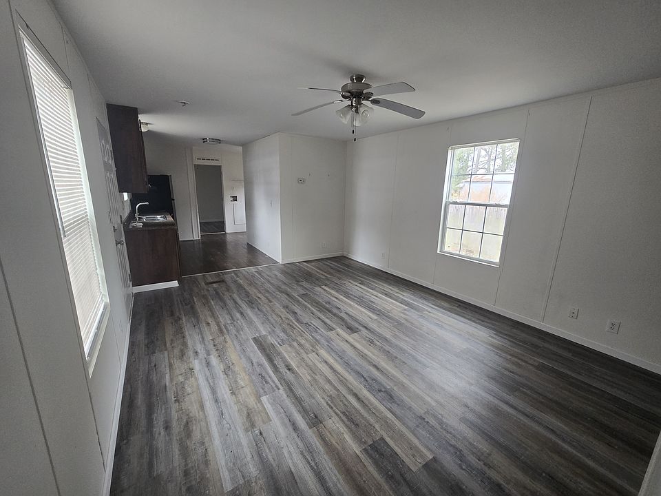 1st image of 111 Merrywood Dr