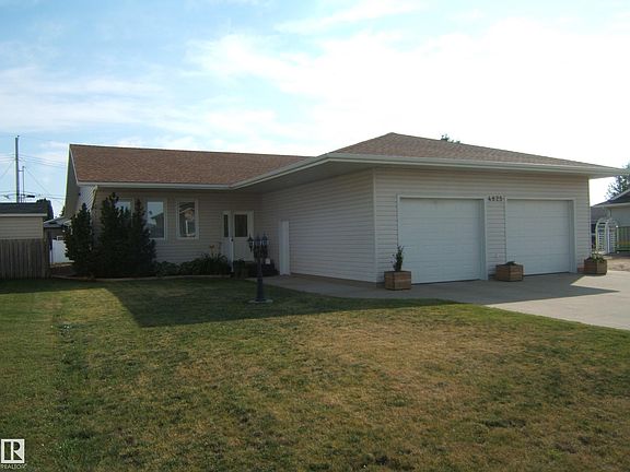 2nd image of 4825 59th Ave