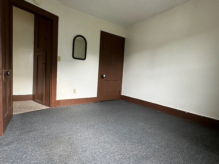 15 Oak St #2 — Photo 5
