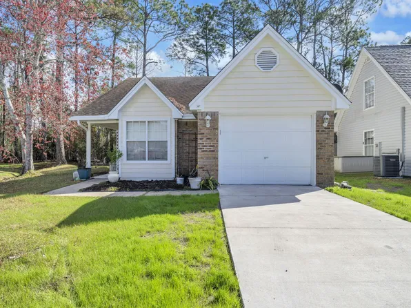 3040 Yorktown Cir, Fort Walton Beach, FL 32547