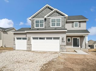 1412 Oak Ridge St, Hanover, MN 55341