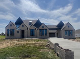 124 E 164th Pl S, Glenpool, OK 74033
