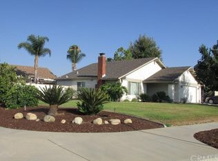 1566 Powell Ln, Redlands, CA 92374