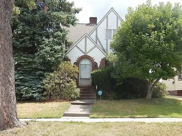4977 E 90th St, Garfield Heights, OH 44125