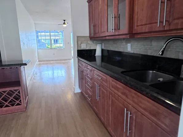 7000 NW 173rd Dr APT 1805, Hialeah, FL 33015