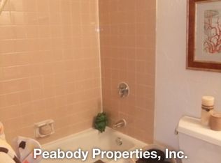 16 McCusker Dr APT 4, Braintree, MA 02184